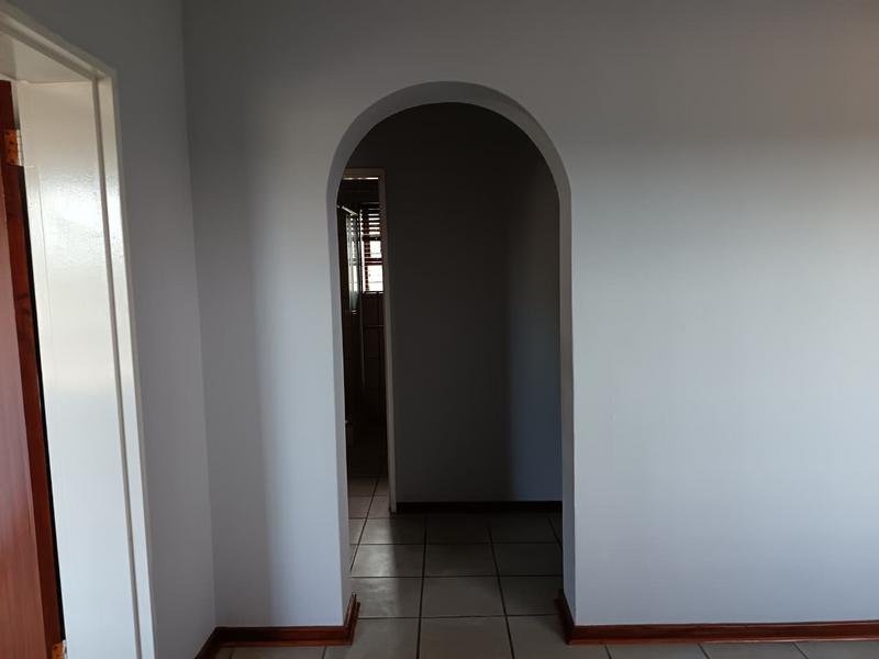 2 Bedroom Property for Sale in Albertinia Western Cape